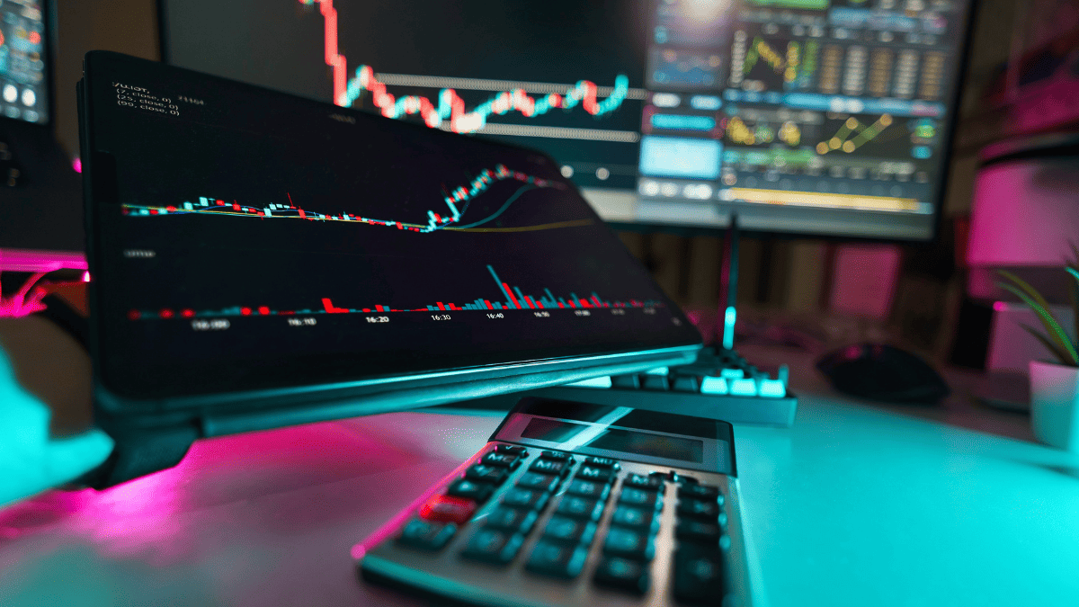 Bitcoin Slips to $109,000 as Traders React to Uncertainty Over Future US Fed Rate Cuts