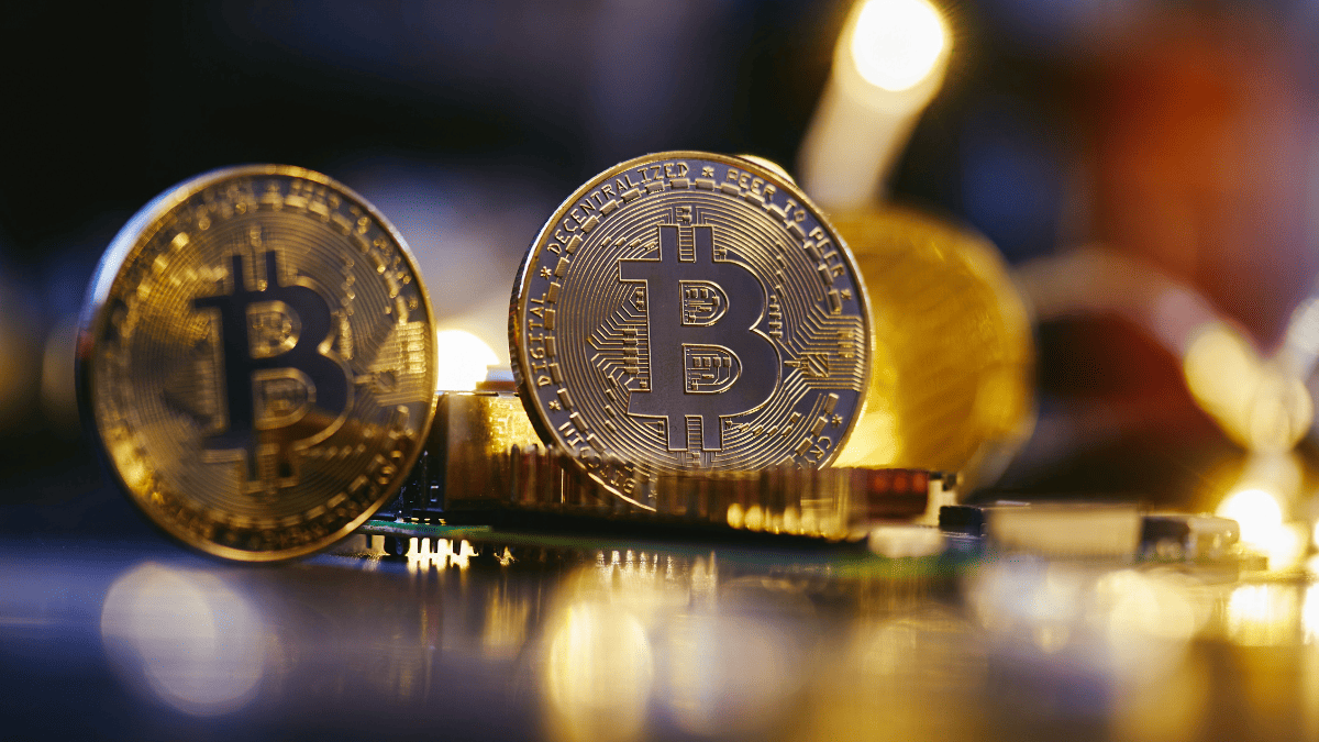 Bitcoin Price Slips Below $90,000 as Crypto Market Liquidity Remains Thin