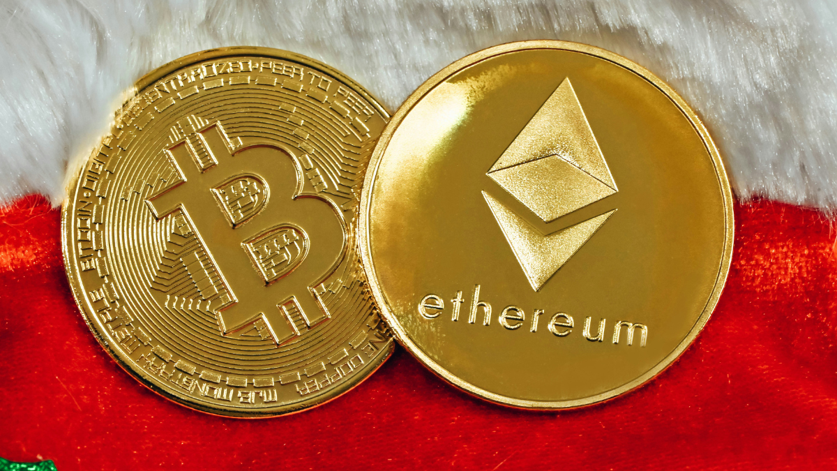 Crypto Rally Slows as Bitcoin Consolidates Near $122,500 and Ethereum Maintains Momentum